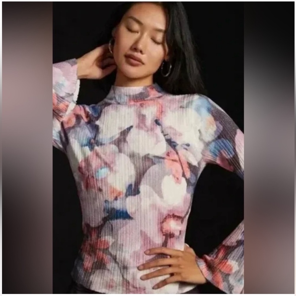 Pilcro velvet floral top🌸🌸